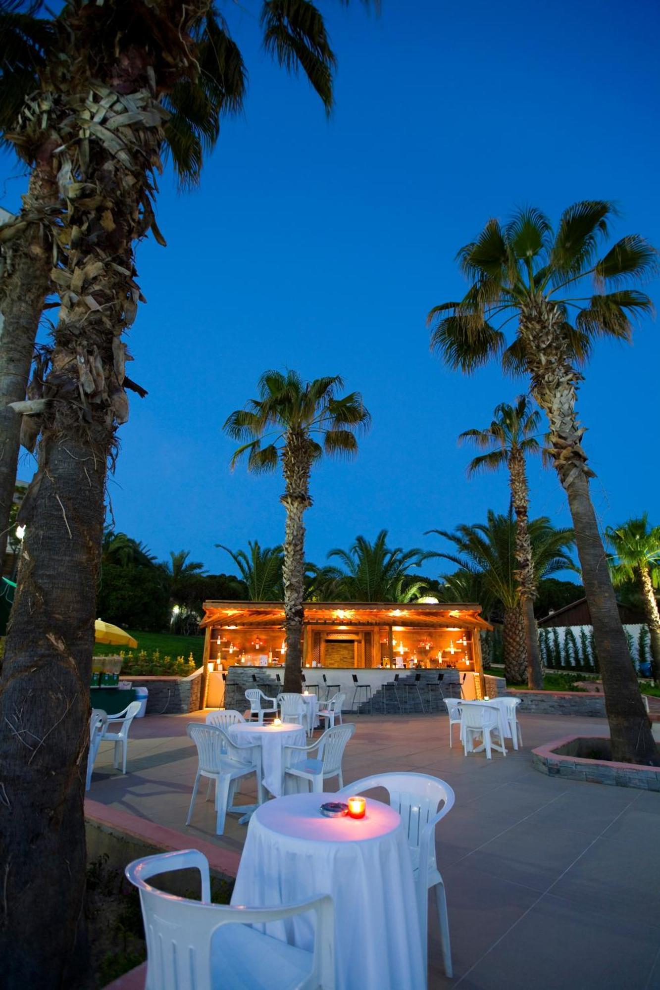Hotel Fantasia Deluxe Kusadası