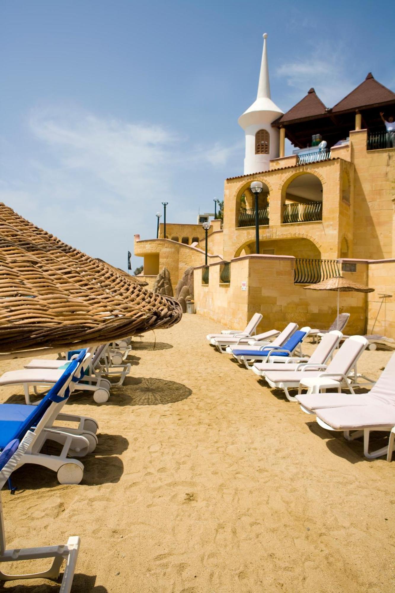Hotel Fantasia Deluxe Kusadası
