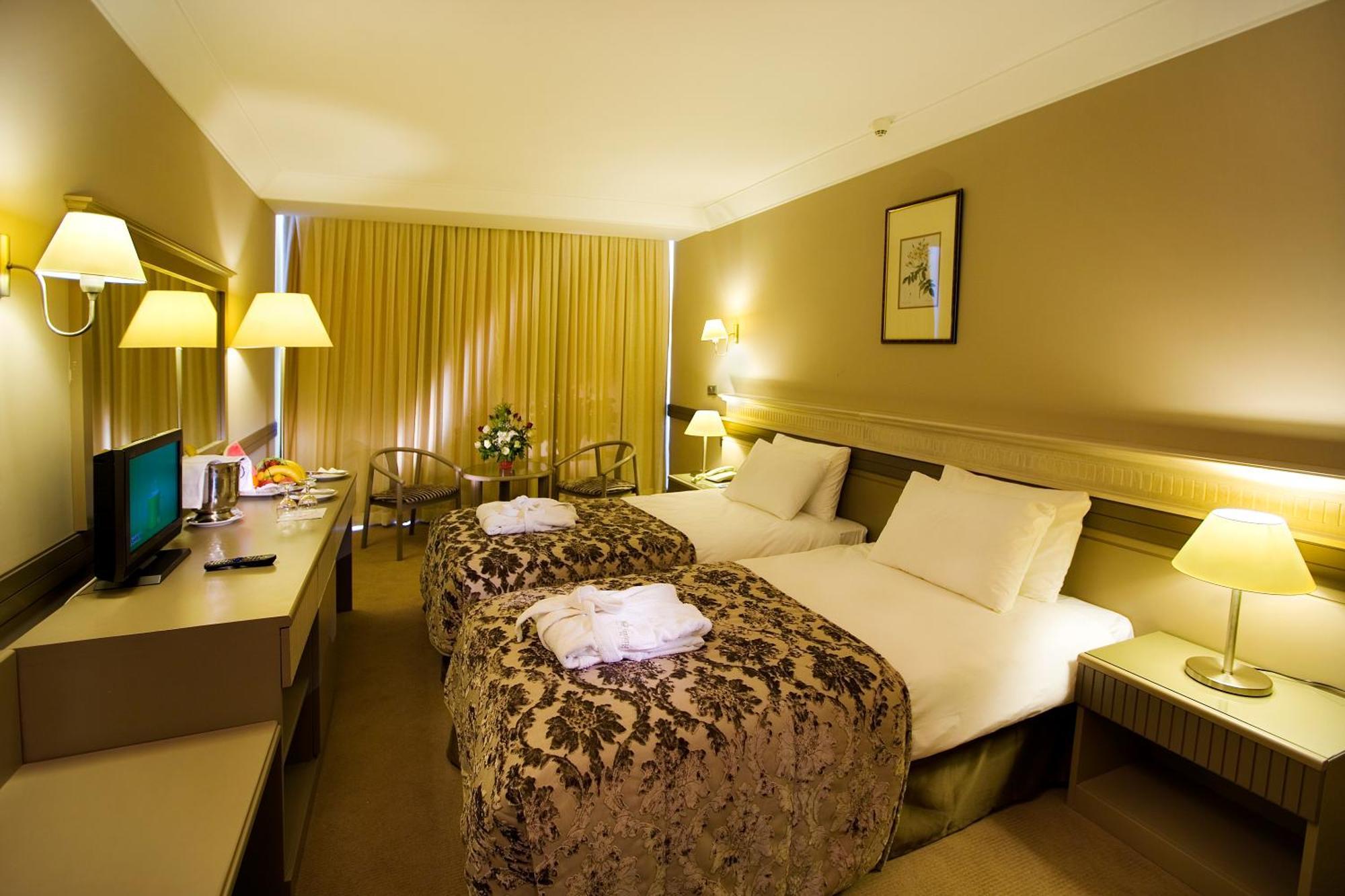 Fantasia Deluxe Kuşadası